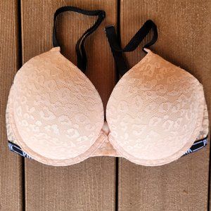 PINK Light Pink / Nude No-Show Leopard Lace Push Up Bra - 32D